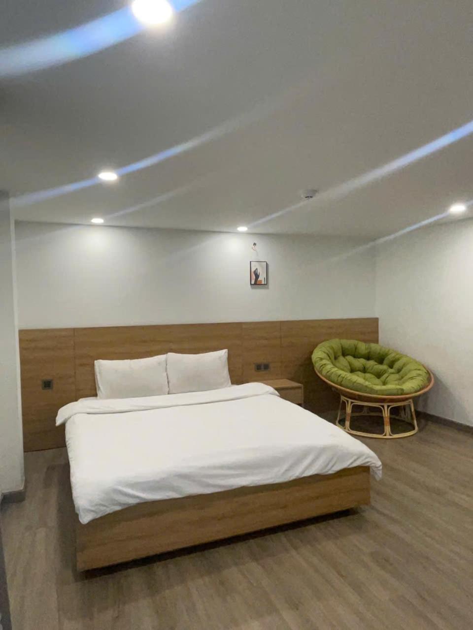 Hotel Dahill 196 Dalat Esterno foto